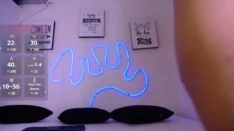 Snapshot of sunnygilmore chatting on March 10, 2025, 9:29 pm Sunny online show from March 10, 2025, 9:29 pm