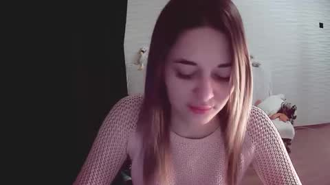 SunnyGirlNicole online show from March 1, 2025, 6:21 pm