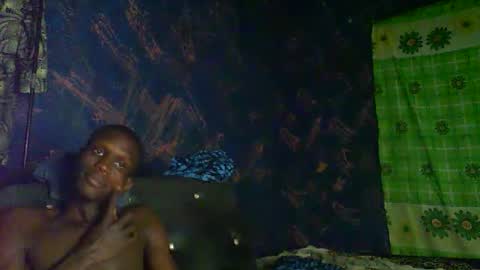 Snapshot of sunnyjohn447 chatting on January 18, 2026, 8:12 pm Sunnyblack2 online show from January 18, 2026, 8:12 pm