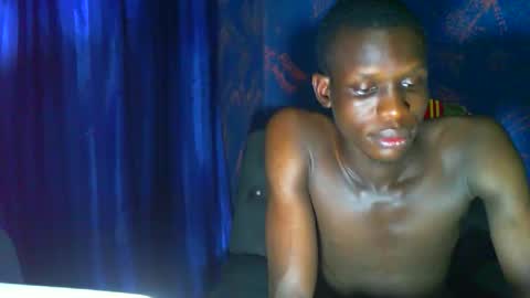 Snapshot of sunnyjohn447 chatting on April 12, 2026, 7:24 am Sunnyblack2 online show from April 12, 2026, 7:24 am