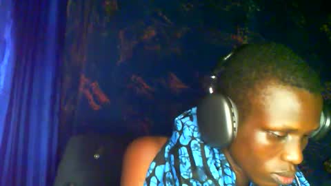 Snapshot of sunnyjohn447 chatting on May 4, 2026, 9:22 pm Sunnyblack2 online show from May 4, 2026, 9:22 pm
