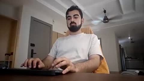 Snapshot of sunnyleonekafan69 chatting on May 18, 2026, 12:22 pm sunnyleonekafan69 online show from May 18, 2026, 12:22 pm