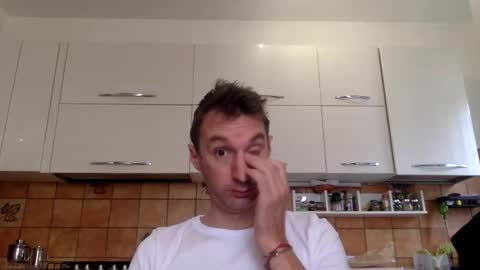 Snapshot of sunnypepito23 chatting on December 14, 2025, 8:41 am sunnypepito23 online show from December 14, 2025, 8:41 am