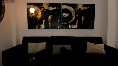 Sunny Rivers online show from December 19, 2025, 7:54 pm