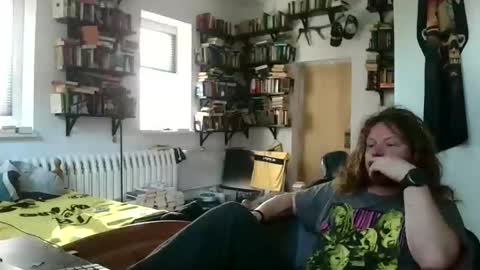 Snapshot of sunr1sa chatting on November 16, 2025, 1:39 pm sunr1sa online show from November 16, 2025, 1:39 pm