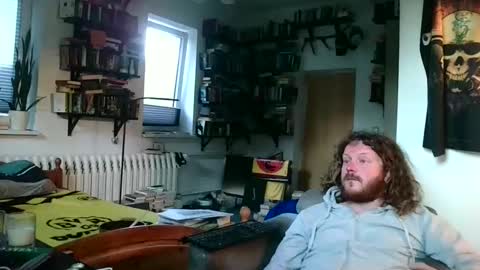 sunr1sa online show from April 7, 2026, 4:46 am