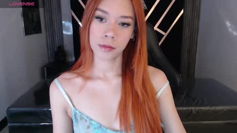 Susana   Mejia online show from November 23, 2025, 10:48 am