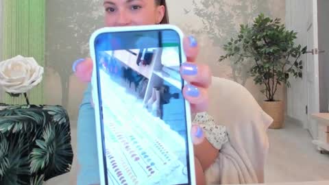 Eva  online show from March 2, 2025, 5:58 pm