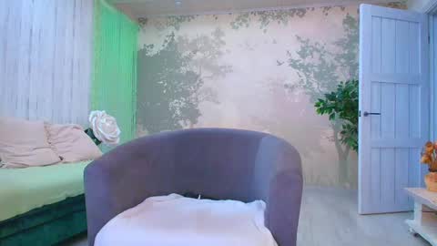 Snapshot of sunshine13_ chatting on June 8, 2026, 4:46 am Eva online show from June 8, 2026, 4:46 am