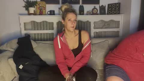 Snapshot of sunshine_diddy chatting on December 3, 2025, 3:10 pm Ava online show from December 3, 2025, 3:10 pm