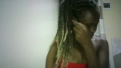 Snapshot of sunshine_g chatting on January 5, 2026, 5:27 pm Sunshine online show from January 5, 2026, 5:27 pm