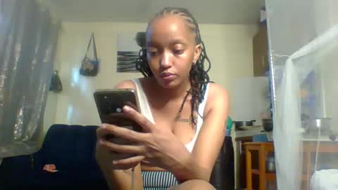 Snapshot of sunshine_n chatting on April 25, 2026, 12:19 pm sunshine_n online show from April 25, 2026, 12:19 pm