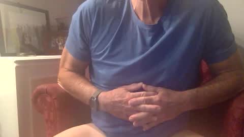 Snapshot of suntrdr077 chatting on October 15, 2025, 12:00 am suntrdr077 online show from October 15, 2025, 12:00 am