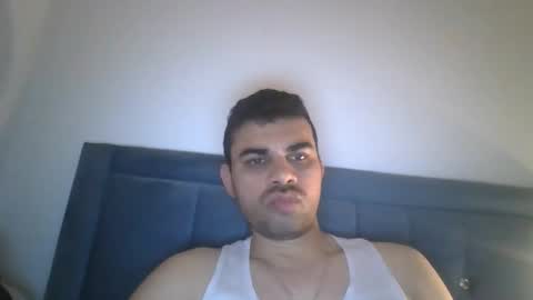 Snapshot of sunxmoonx chatting on December 21, 2025, 1:13 am sunxmoonx online show from December 21, 2025, 1:13 am