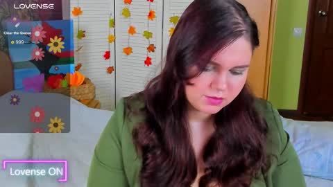 sunyy_bunyy online show from November 9, 2025, 8:56 am