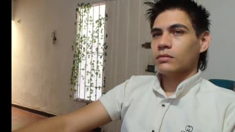 super_cute1 online show from May 16, 2026, 3:33 pm