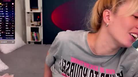 Snapshot of super_peach_stream chatting on September 21, 2025, 2:08 pm ANNApvt open full info in bio online show from September 21, 2025, 2:08 pm