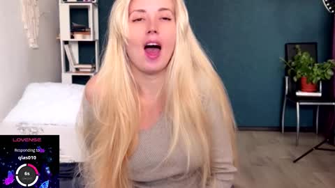 ANNApvt open full info in bio online show from November 9, 2025, 11:52 am