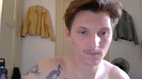 Ctrl My Body online show from November 25, 2025, 2:28 pm