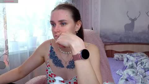 Snapshot of superhotgirlhere chatting on May 22, 2026, 6:53 am Sweet Anna online show from May 22, 2026, 6:53 am