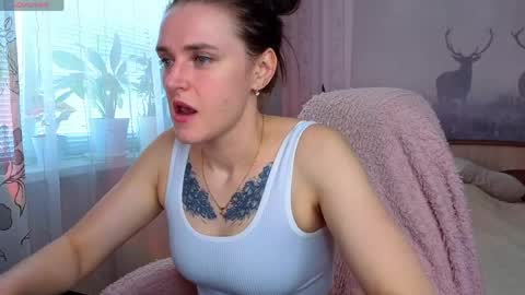 Snapshot of superhotgirlhere chatting on May 26, 2026, 5:36 am Sweet Anna online show from May 26, 2026, 5:36 am