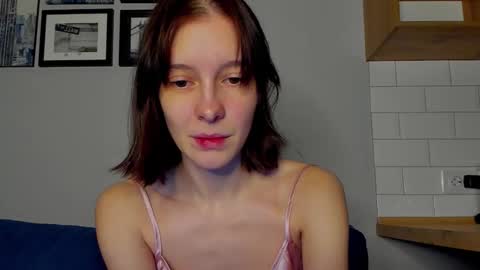 Una online show from October 27, 2025, 8:46 pm