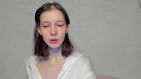 Una online show from February 8, 2026, 9:18 pm