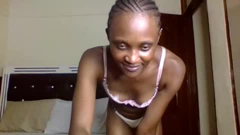 Snapshot of supersexxy_chyna chatting on April 8, 2026, 8:03 am supersexxy_chyna online show from April 8, 2026, 8:03 am