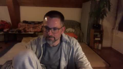 supersquirrel81 online show from January 17, 2026, 5:05 pm