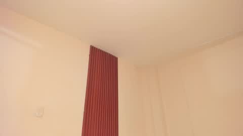 llllSupra llll online show from December 5, 2025, 7:32 pm