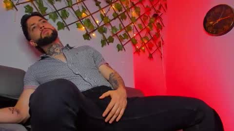 supreme_alpha_ online show from January 9, 2026, 3:53 am