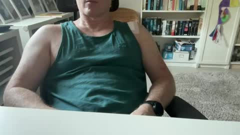 surfstar81 online show from June 20, 2026, 8:17 am