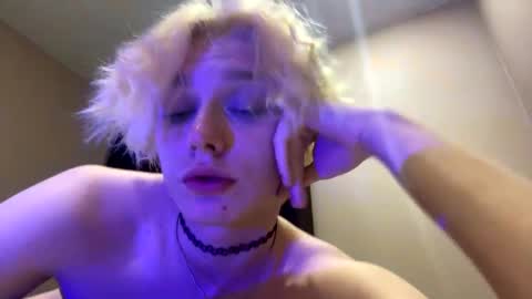 Snapshot of susan228 chatting on February 27, 2025, 1:16 am Vladiva online show from February 27, 2025, 1:16 am