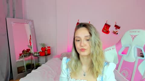 Annie online show from December 25, 2024, 4:33 am