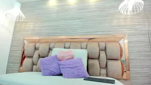 Susan online show from November 19, 2025, 11:32 am