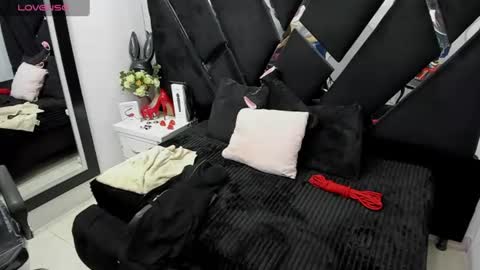 Susana Flame online show from July 23, 2026, 2:09 am