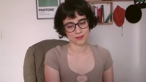 susana_w online show from November 5, 2025, 5:57 pm