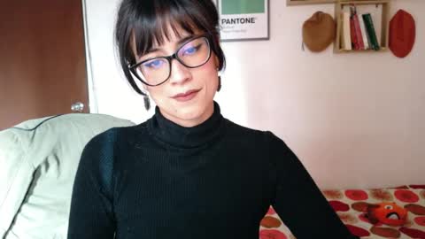 Snapshot of susana_w chatting on April 19, 2026, 9:39 pm susana_w online show from April 19, 2026, 9:39 pm