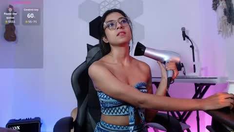 Snapshot of susanahendrix chatting on May 1, 2026, 6:12 pm Susana hendrix online show from May 1, 2026, 6:12 pm
