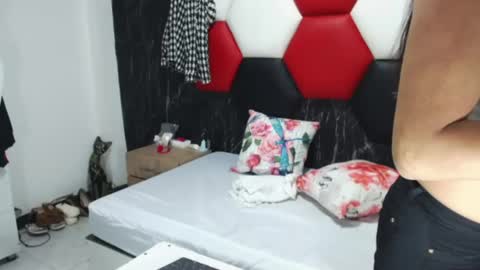 susanleroy online show from December 14, 2024, 3:51 am