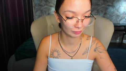 Snapshot of susannjohnson chatting on April 9, 2026, 6:19 am susannjohnson online show from April 9, 2026, 6:19 am