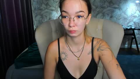 Snapshot of susannjohnson chatting on April 13, 2026, 12:49 am susannjohnson online show from April 13, 2026, 12:49 am