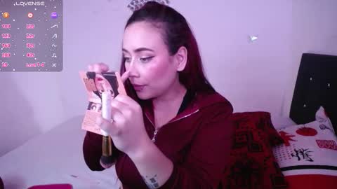 Snapshot of susanzoro99 chatting on November 12, 2025, 9:10 am Susan online show from November 12, 2025, 9:10 am