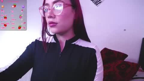 Snapshot of susanzoro99 chatting on November 14, 2025, 9:08 am Susan online show from November 14, 2025, 9:08 am