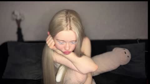 Sue online show from February 6, 2025, 5:09 pm