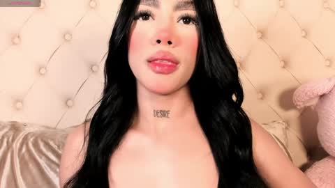 Snapshot of sussie_thompsom chatting on May 21, 2026, 3:46 am Sussie Tompsom online show from May 21, 2026, 3:46 am