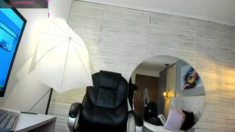   online show from March 31, 2026, 11:43 am