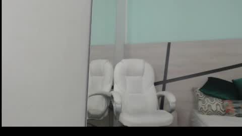 Snapshot of sussy_leon chatting on December 13, 2024, 11:17 pm sussy leon online show from December 13, 2024, 11:17 pm