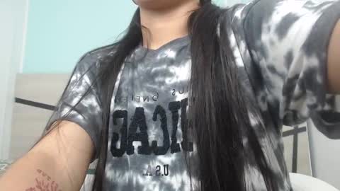 Snapshot of sussy_leon chatting on January 18, 2025, 3:27 pm sussy leon online show from January 18, 2025, 3:27 pm