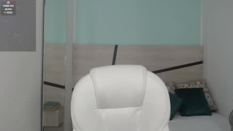 Snapshot of sussy_leon chatting on March 10, 2025, 1:10 pm sussy leon online show from March 10, 2025, 1:10 pm